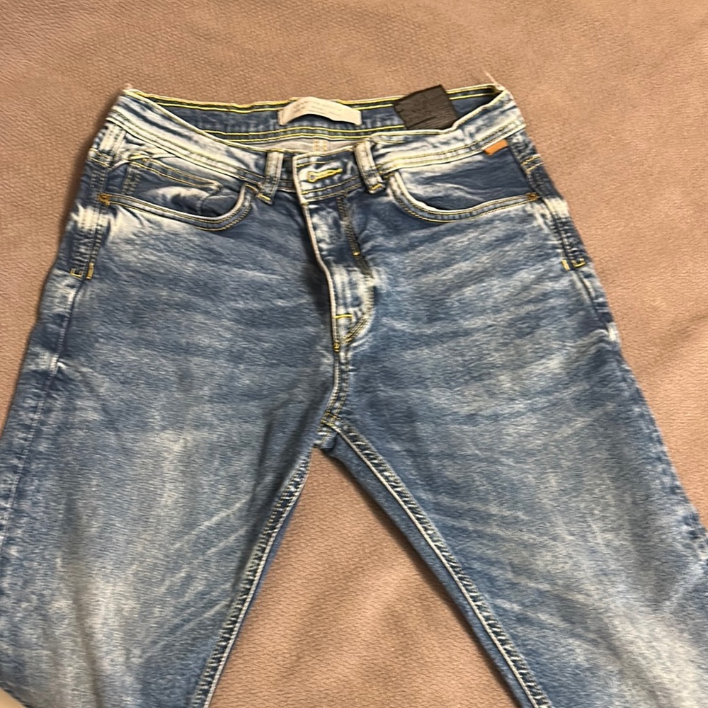 Stylish Blue Denim Jeans